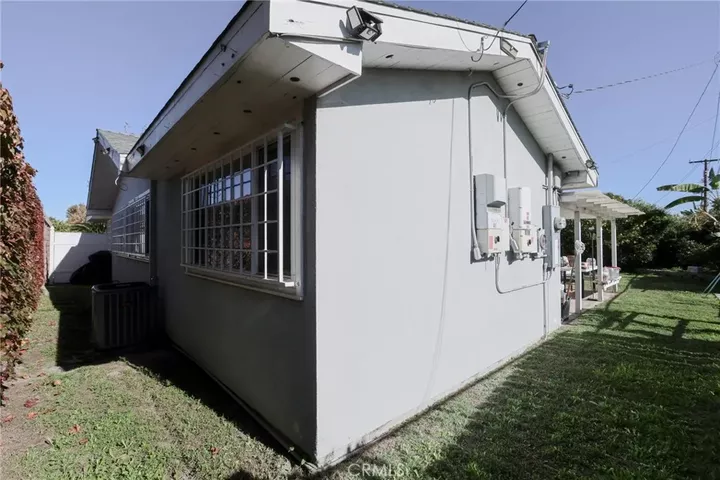 Property Photo:  2186 W Huntington  CA 92801 