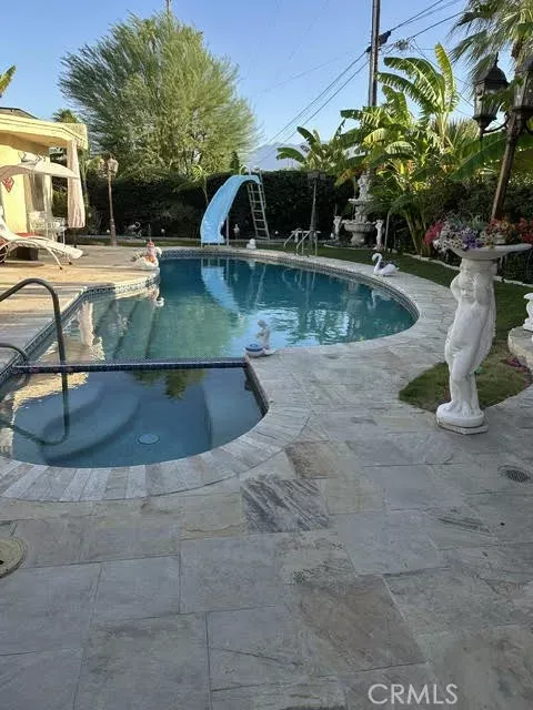 Property Photo:  433 N Orchid Tree  CA 92262 