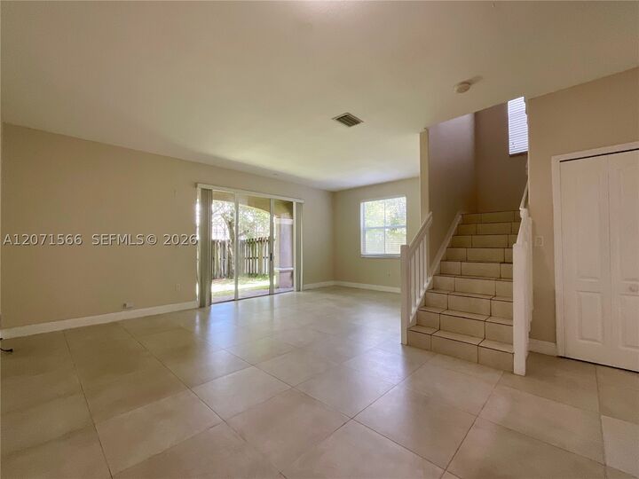 Property Photo:  15285 SW 88th Ter 15285  FL 33196 