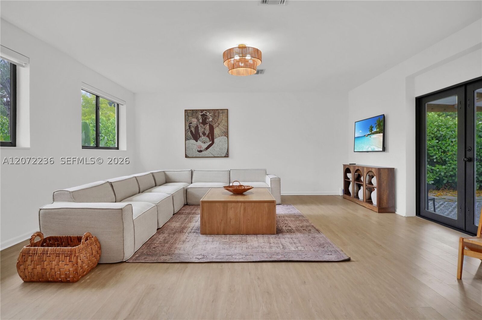 Property Photo: 125 NE 150th St FL 33161