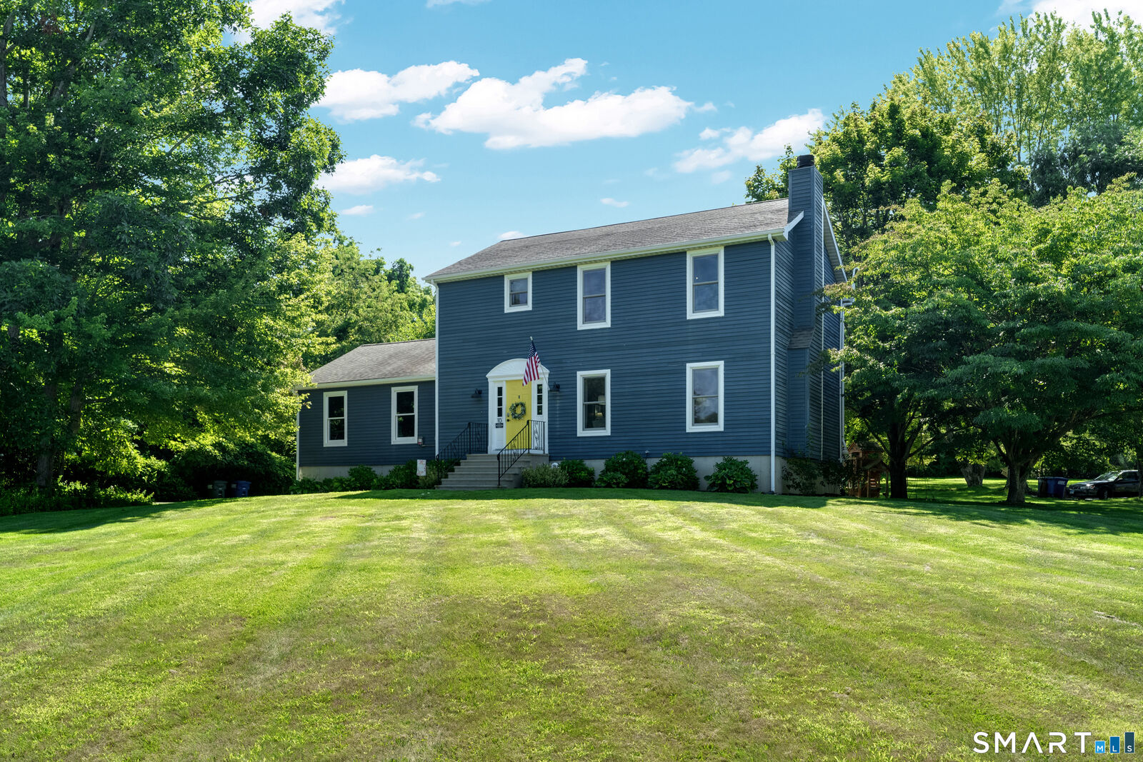 Property Photo:  10 Deer Lane  CT 06339 