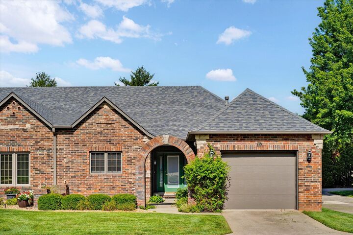 Property Photo: 1750 W Bennett Street MO 65807
