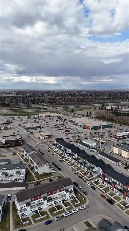 Property Photo: 322 Lewin Way 265 SK S7T 0A7