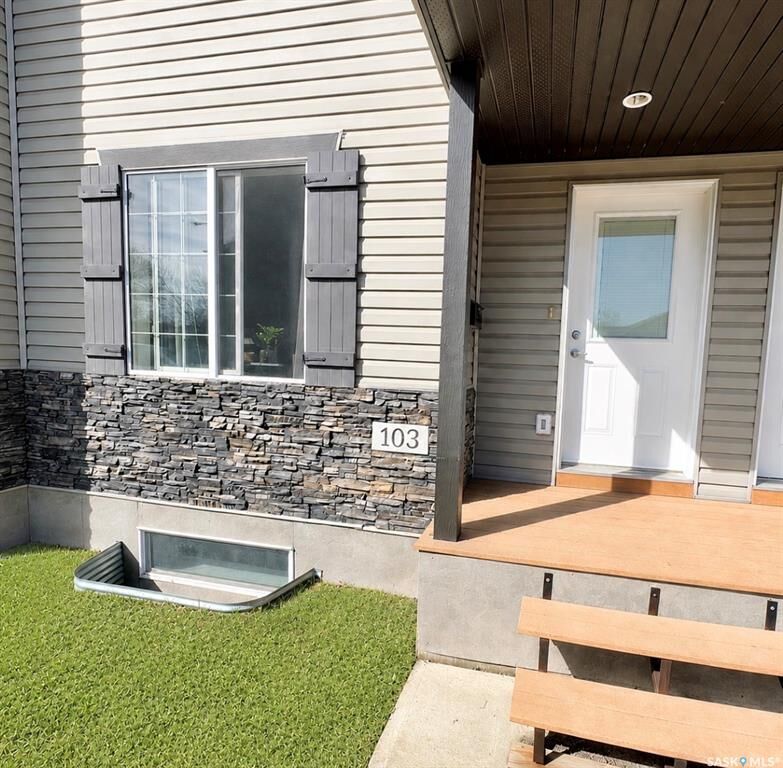Property Photo: 503 Colonel Otter Drive 103 SK S9H 2K4