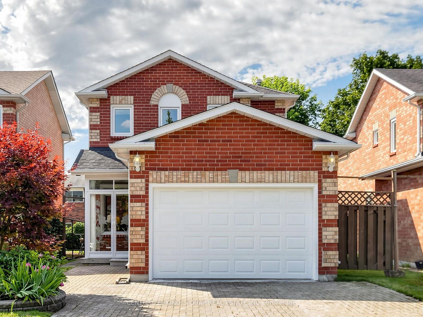Property Photo:  72 Dunsmore Crescent  ON L4C 0C5 