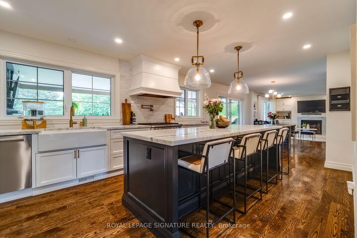 Property Photo: 33 Campbell Drive ON L9P 1R5