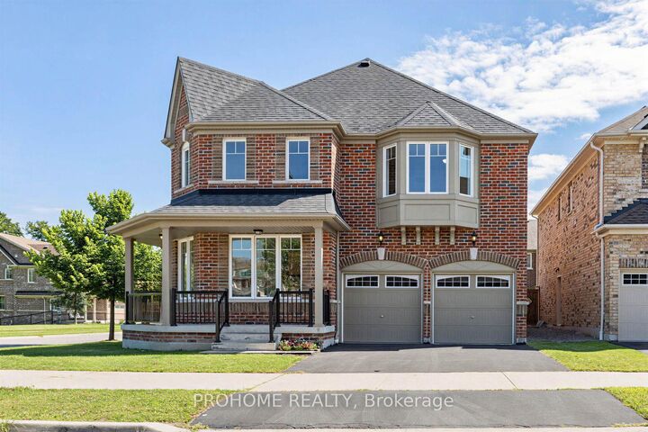 Property Photo: 47 Harper Hill Drive ON L1Z 0P8