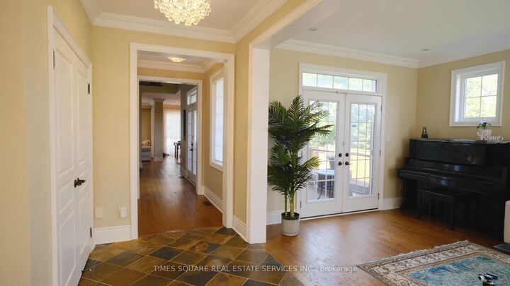 Property Photo: 39 Gillings Street ON L6C 0G1