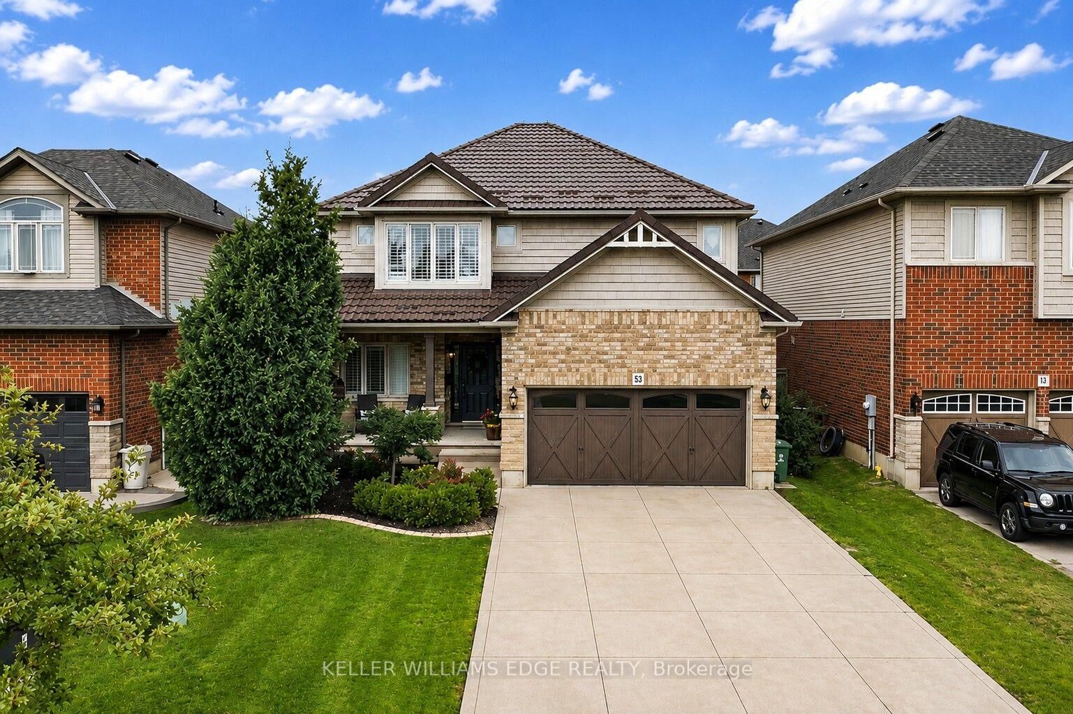 Property Photo: 53 Valiant Circle ON L0R 1C0