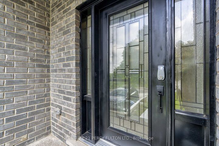 Property Photo: 15 Bechtel Street ON N3C 1Z7