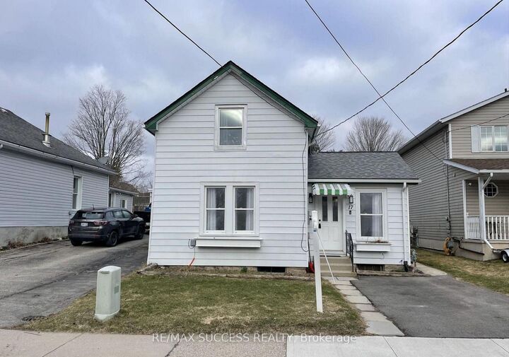 Property Photo: 17 Dover Street ON N4S 3L7
