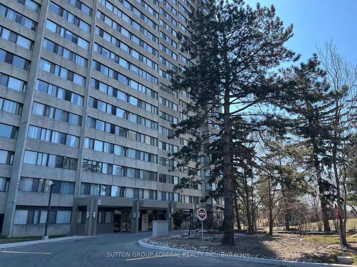 Property Photo:  133 Torresdale Avenue 1801  ON M2R 3T2 
