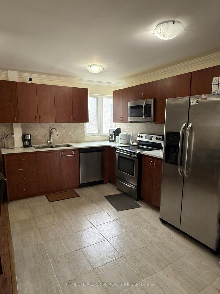 Property Photo: 1055 Dundas Street E 158 ON L4Y 3X6