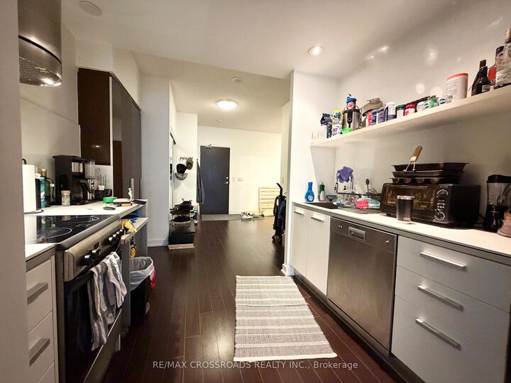 Property Photo:  38 Dan Leckie Way 519  ON M5V 2V6 