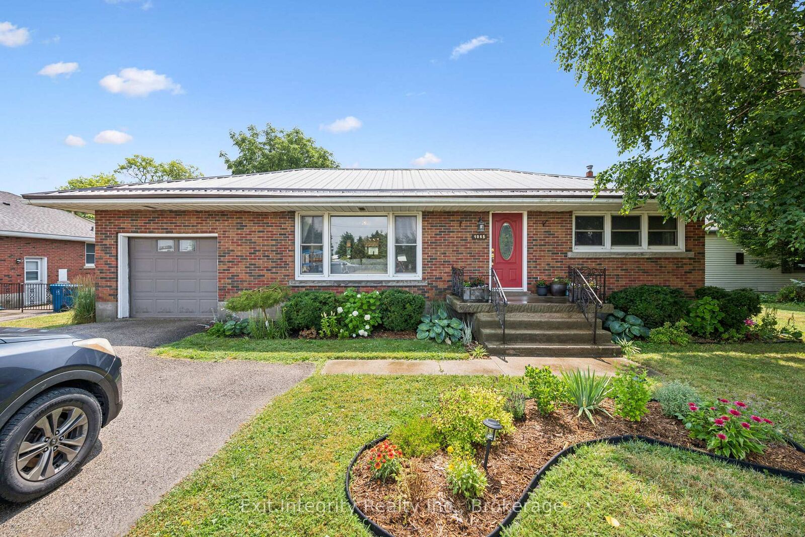 Property Photo: 1065 Erie Street ON N5A 6S4