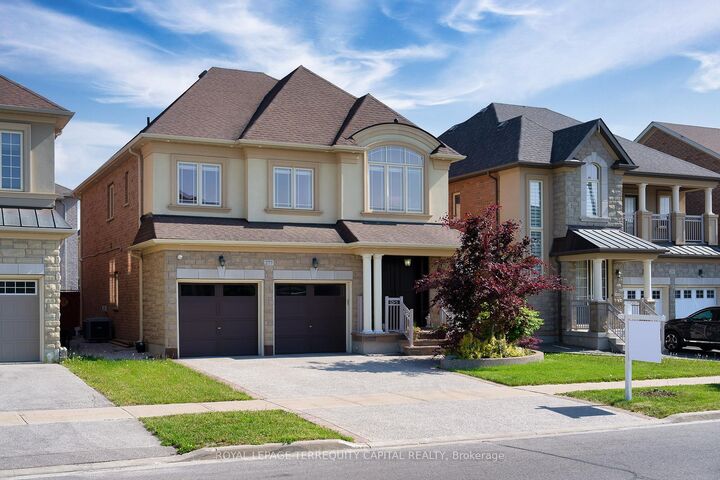 Property Photo: 277 Chatfield Drive ON L4H 3R8