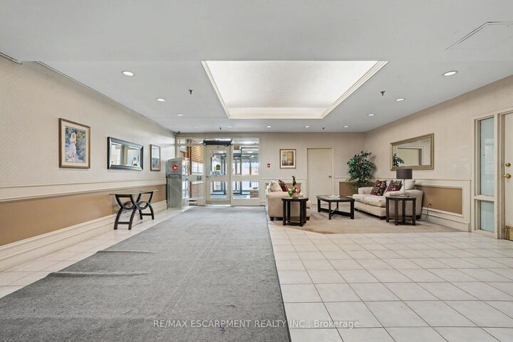Property Photo: 432 Main Street E 603 ON L8N 1J9