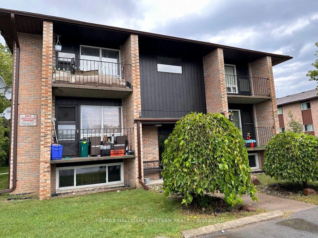 Property Photo:  106 Lansdowne Street 103  ON K9J 1Y1 