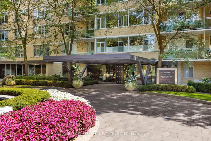 Property Photo: 1 Benvenuto Place 322 ON M4V 2L1
