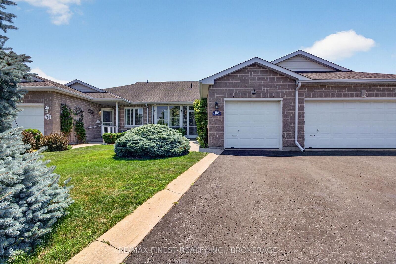 Property Photo:  712 Millwood Drive  ON K7M 8Z2 
