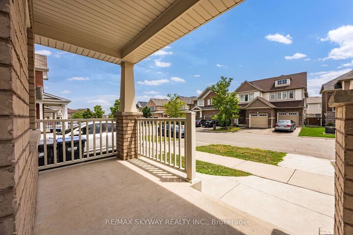 Property Photo: 92 Stedford Crescent ON L7A 4P7