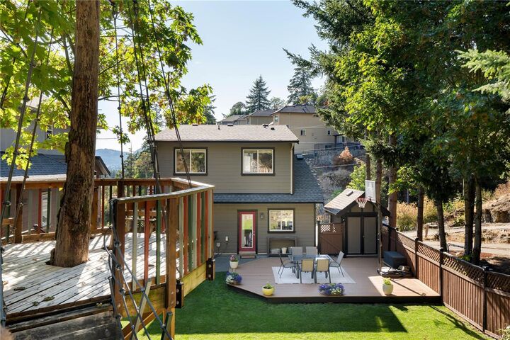 Property Photo:  569 Kingsview Ridge  BC V9B 6T7 