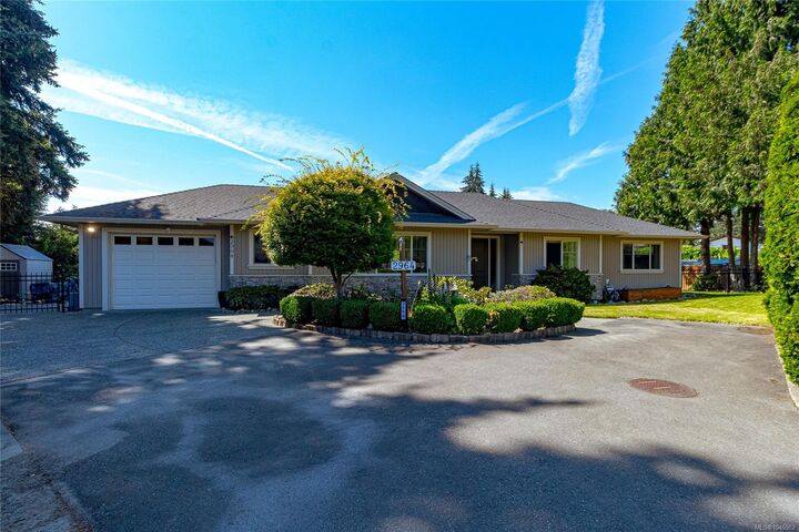 2964 Pickford Rd — photo 1