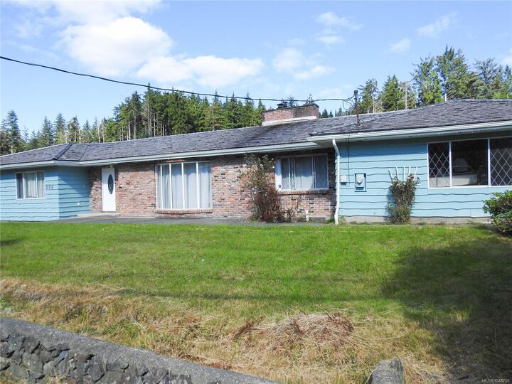 556 Coal Harbour Rd — photo 1