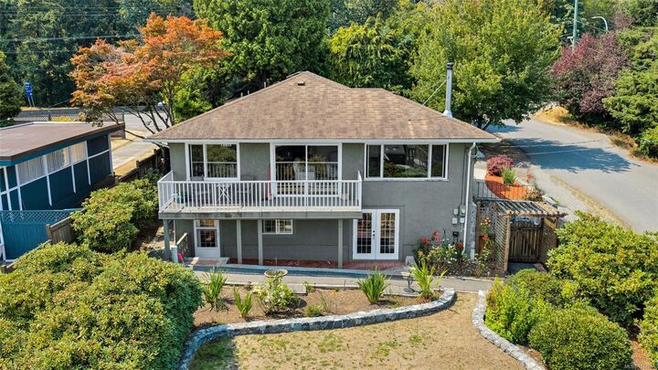 711 Wells Rd — photo 1