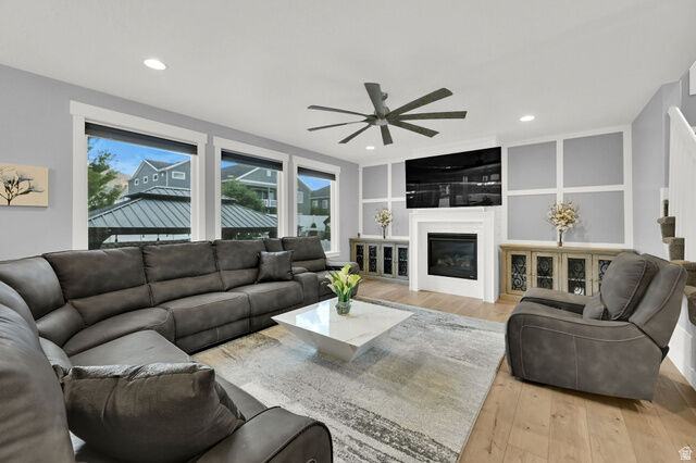 Property Photo: 2913 S Puddle Ln UT 84045