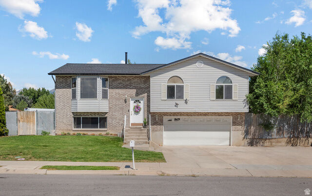 Property Photo: 1314 N 100 E UT 84043
