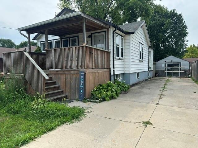Property Photo: 993 Murphy Road ON N7S 2V3