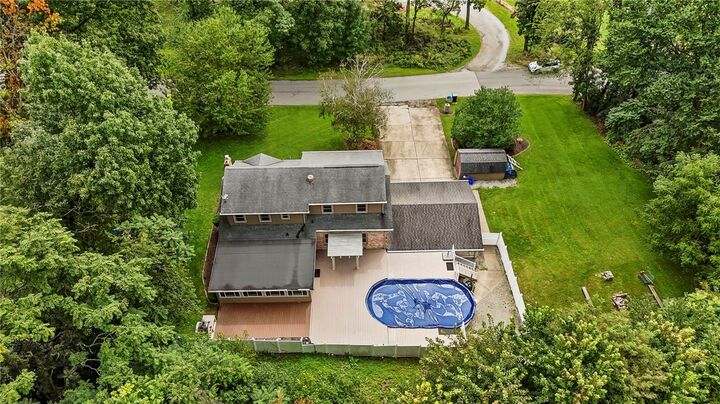 Property Photo:  119 Mingo Circle Dr  PA 15332 