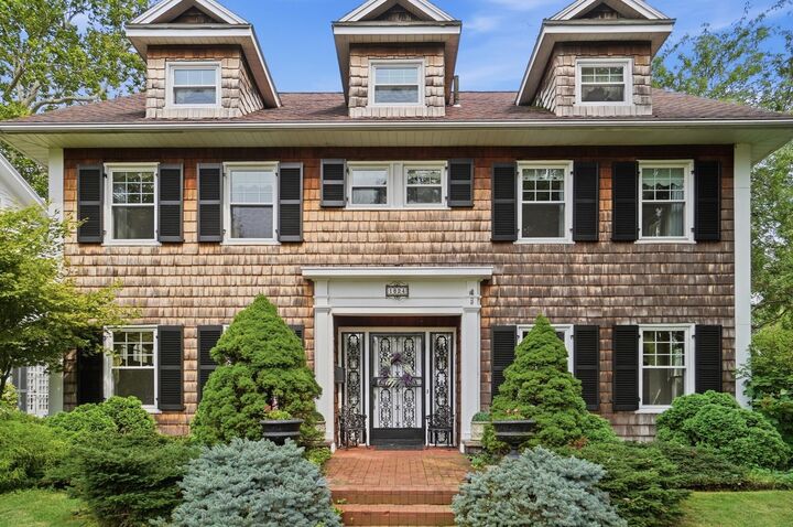 Property Photo:  1824 Crescent Drive  OH 45504 