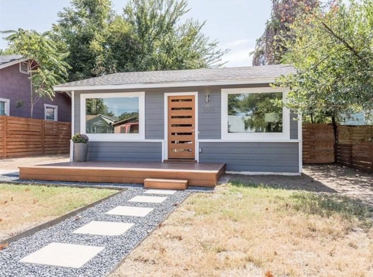 Property Photo:  3013 E 16th Street  TX 78702 