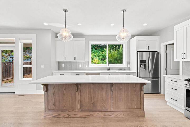 Property Photo: 47024 Quarry Road BC V2P 0H7