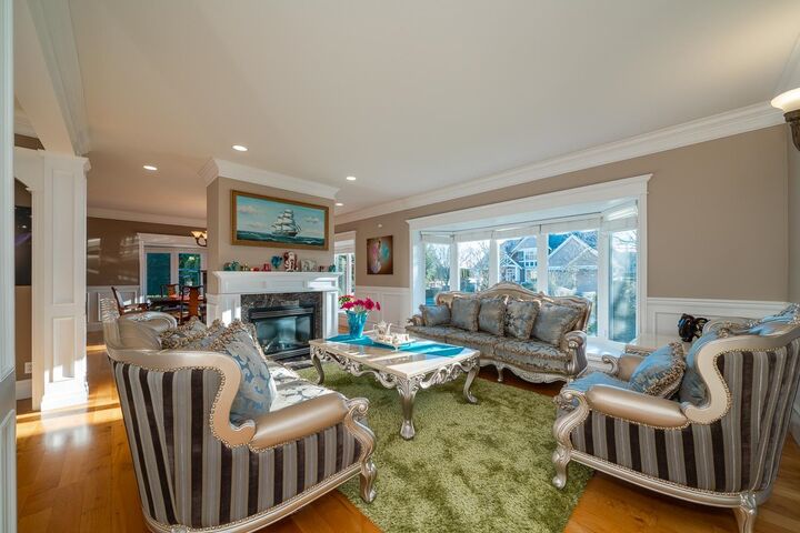 Property Photo: 15775 39A Avenue BC V3Z 0L1