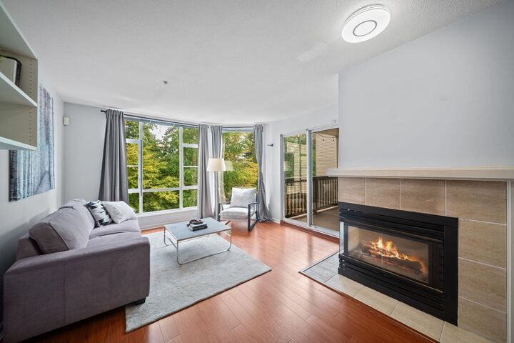 Property Photo: 22233 River Road 401 BC V2X 3N7