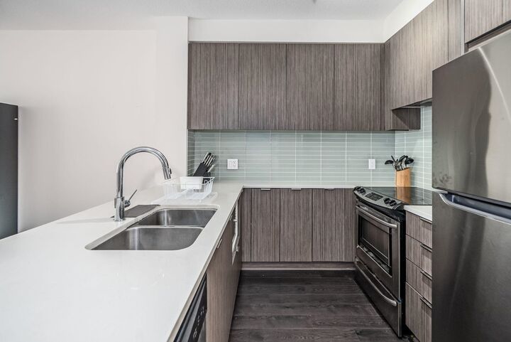 Property Photo: 9168 Slopes Mews 108 BC V5A 0E4
