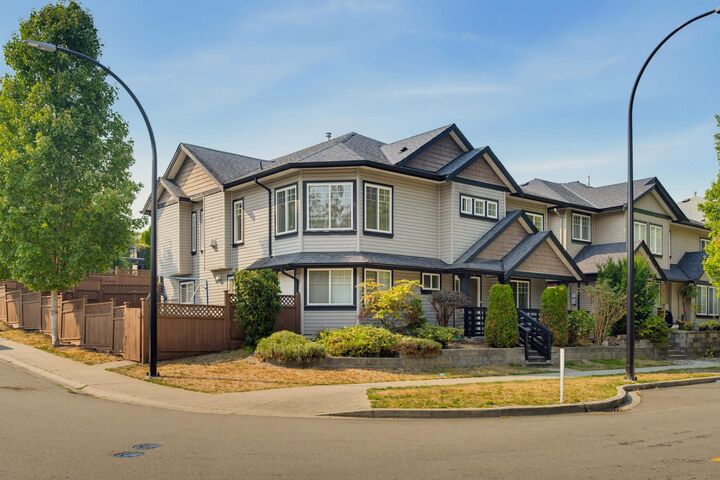 11335 Creekside Street — photo 1