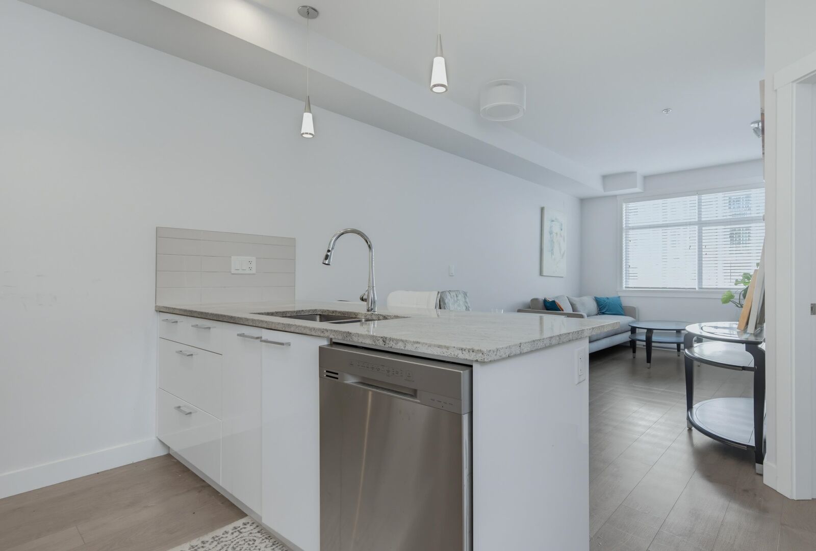 Property Photo:  20696 Eastleigh Crescent 214  BC V3A 0M3 