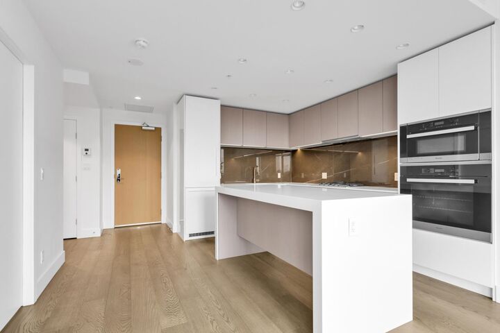 Property Photo:  1632 Lions Gate Lane 605  BC V7P 0E2 