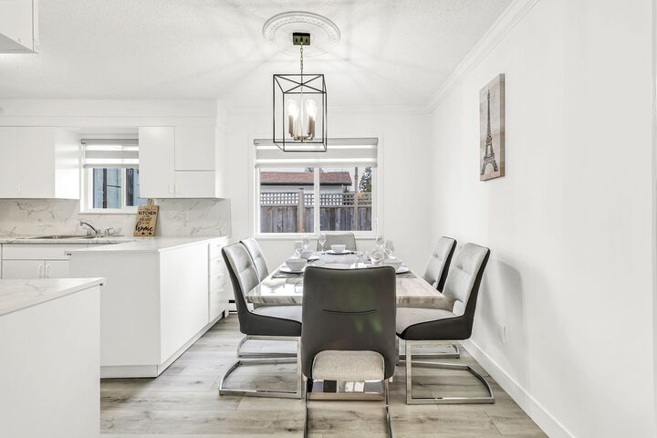 Property Photo: 26655 30A Avenue BC V4W 2V1