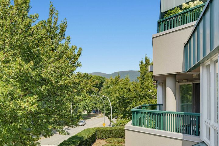 2099 Lougheed Highway A304 — photo 1