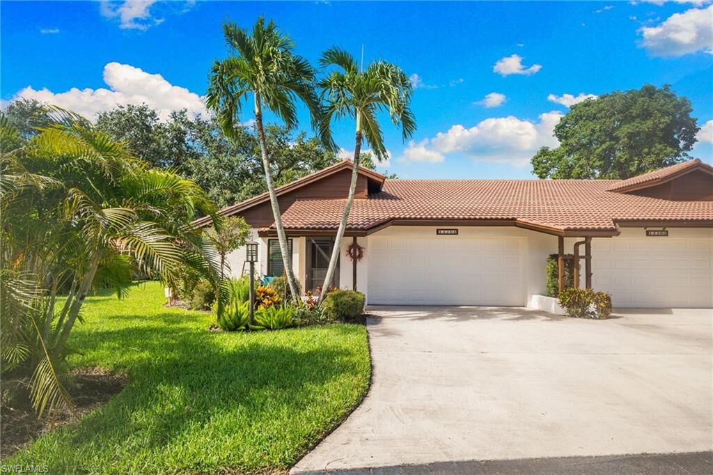 Property Photo: 13264 Tall Pine Cir FL 33907