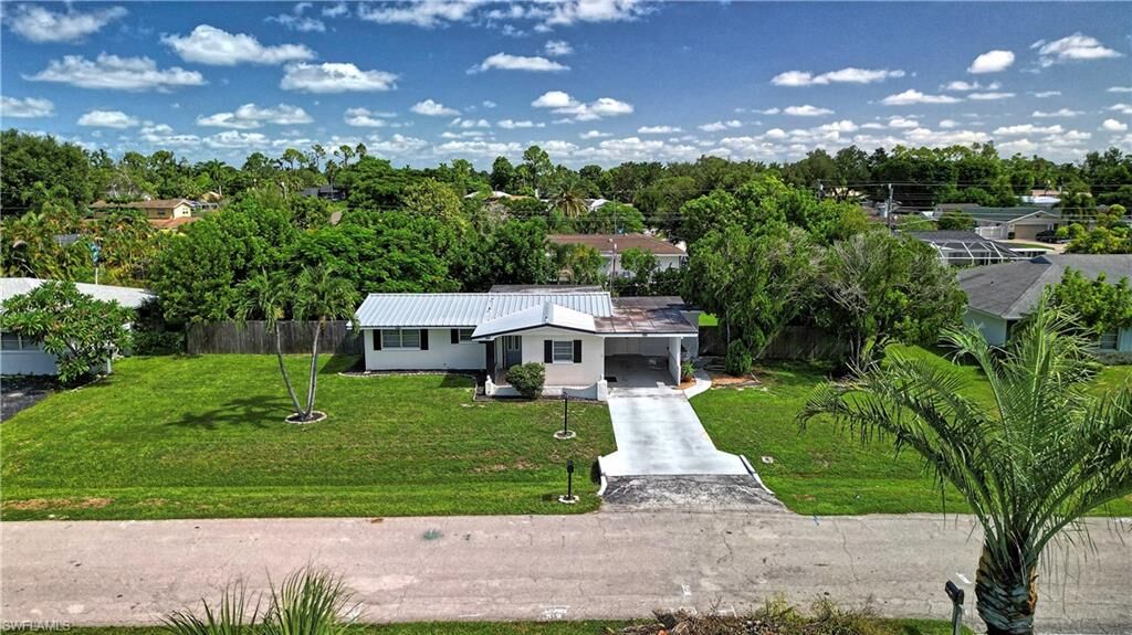 Property Photo:  2231 Gorham Ave  FL 33907 