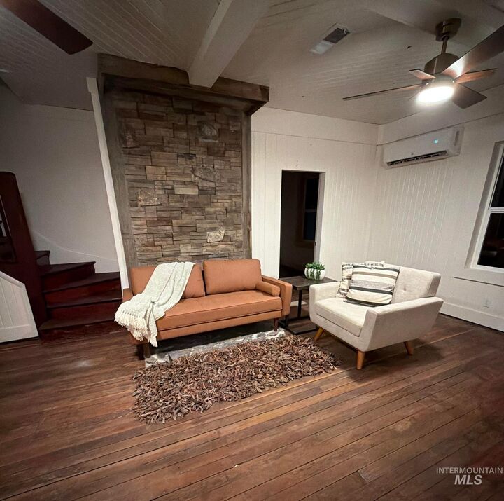 Property Photo:  1888 E 2900 S  ID 83335 