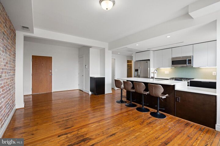 Property Photo: 1801 Wyoming Avenue NW 23 DC 20009