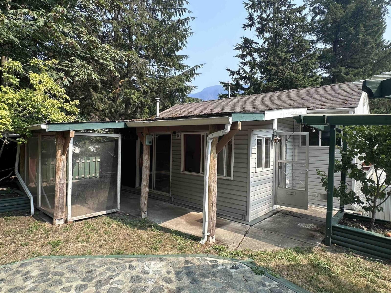 Property Photo:  1650 Columbia Valley Road 43  BC V2R 4X4 