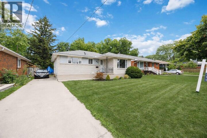 840 Rosedale Avenue — photo 1